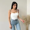 Body con coppe e scollo morbido bianco