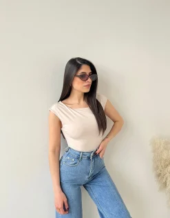 Body sottogiacca beige