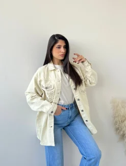 Giacca di jeans con borchie beige